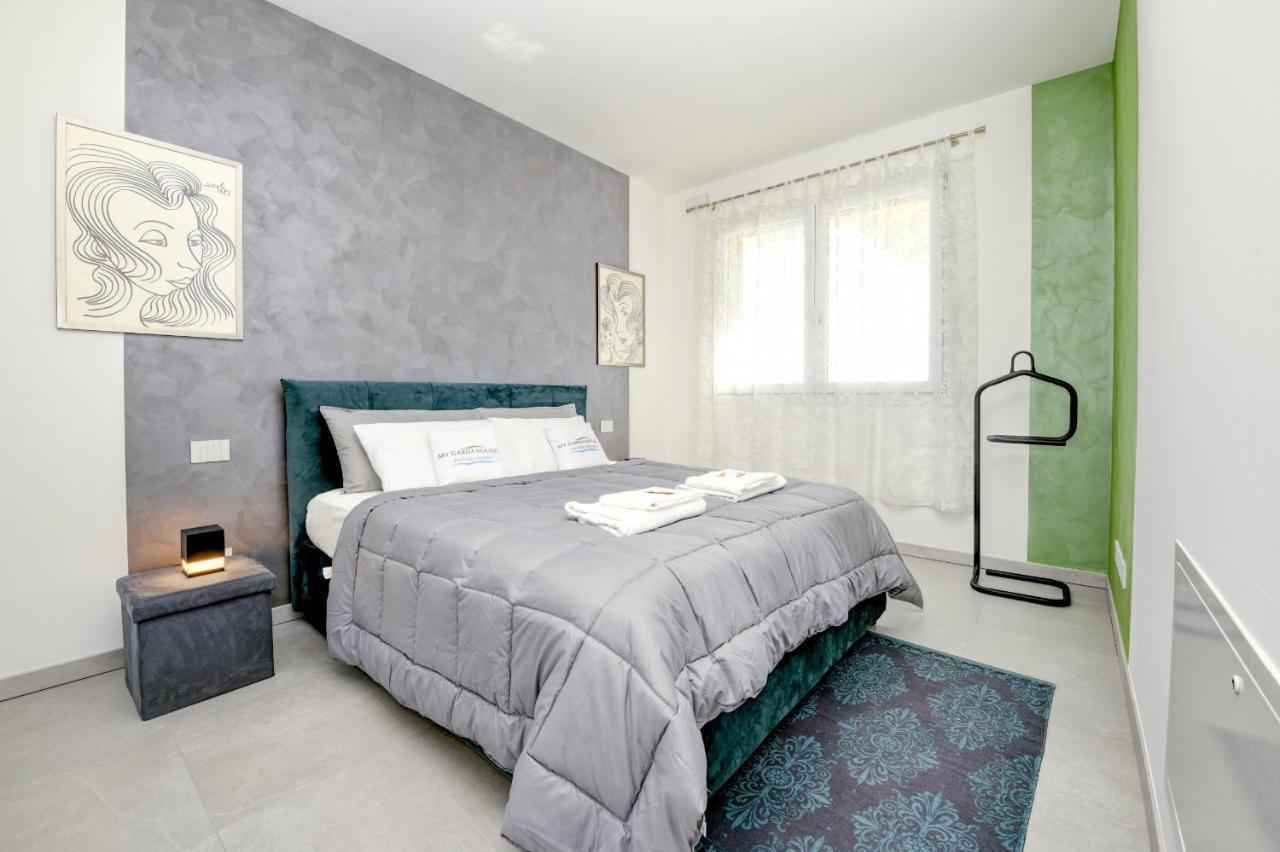 Opalia Residence - Garda Lake Lifestyle Apartment Песк'єра-дель-Гарда Екстер'єр фото